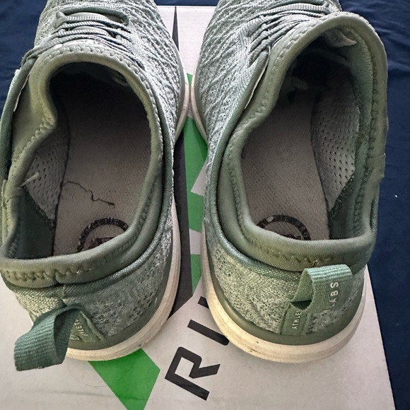 APL Techloom Size 7.5 - Picture 4 of 4